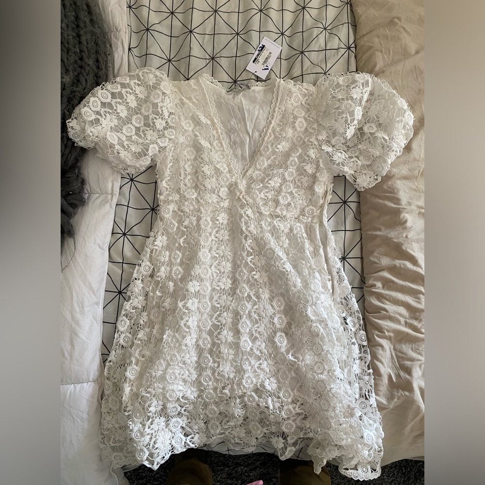 New Never Worn: Blue Blush White Lace Deep v Flare Dress  size small